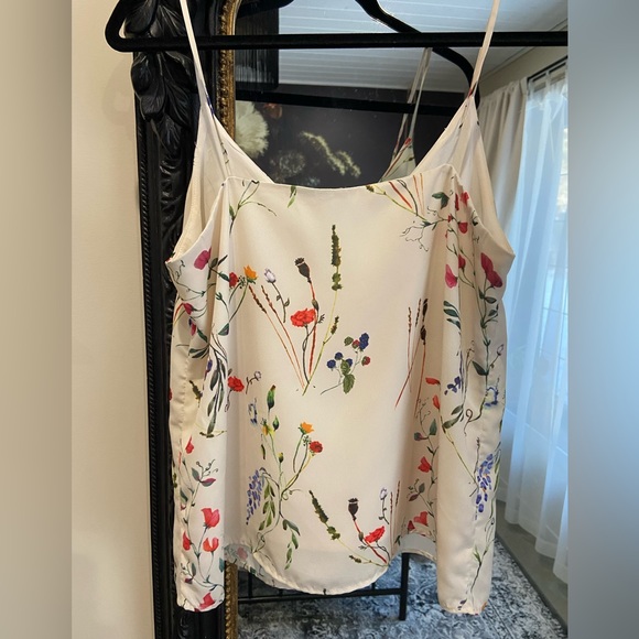 Vero Moda, floral on cream camisole. - Picture 4 of 7
